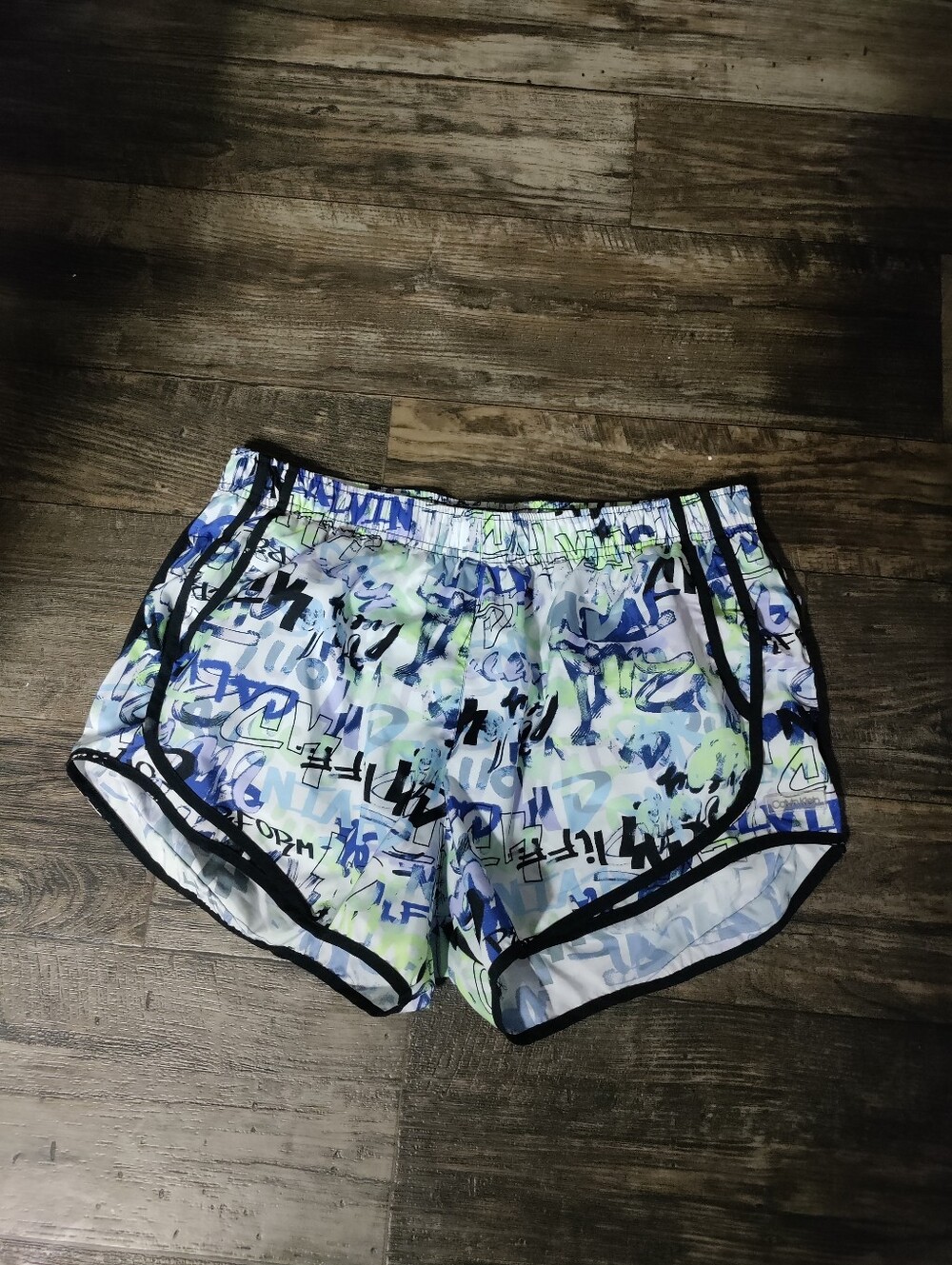 Calvin Klein Shorts Size Large
